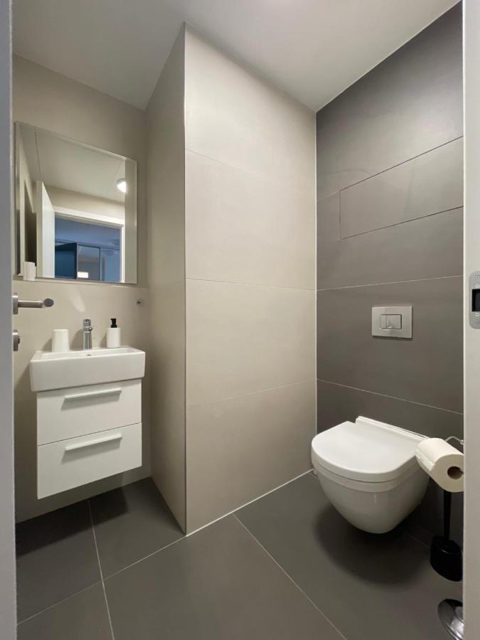 Sag Sky Park Residence Free Parking And Wi-Fi 브라티슬라바 외부 사진