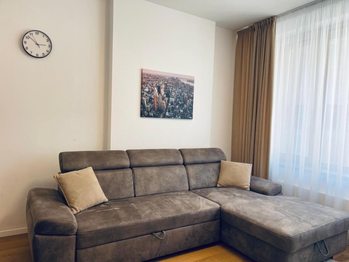 Sag Sky Park Residence Free Parking And Wi-Fi 브라티슬라바 외부 사진