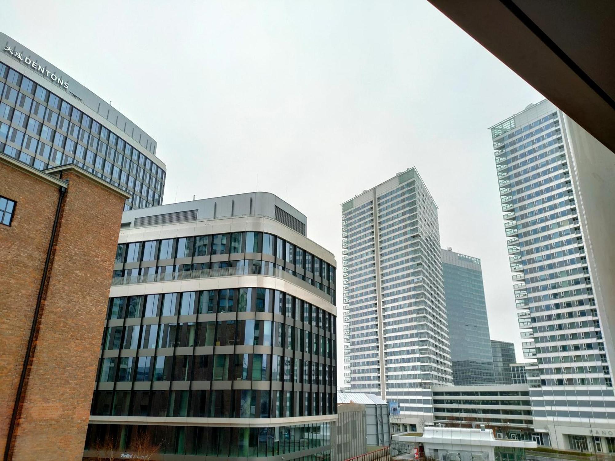 Sag Sky Park Residence Free Parking And Wi-Fi 브라티슬라바 외부 사진